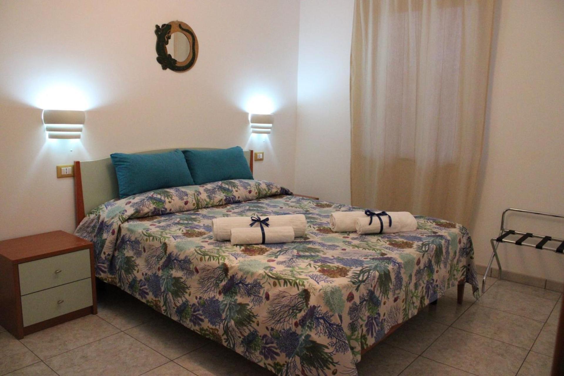 Graceland Rooms And Suites Capo Vaticano Exterior foto